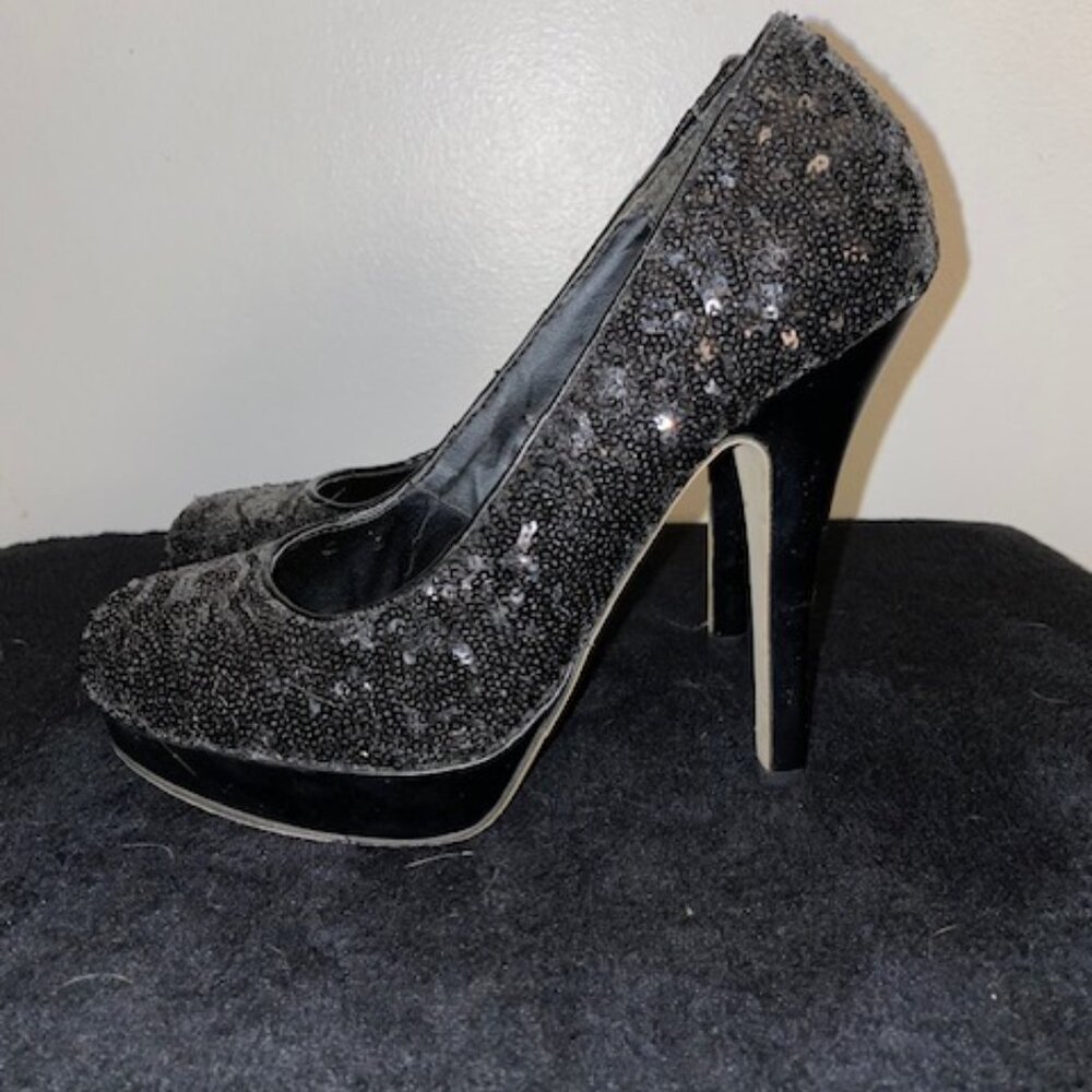 Black Sequin Pumps